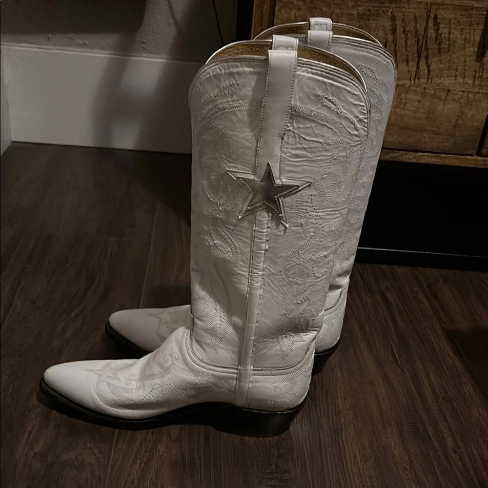 Lucchese Ivory Heeled Boots - Picture 3 of 6